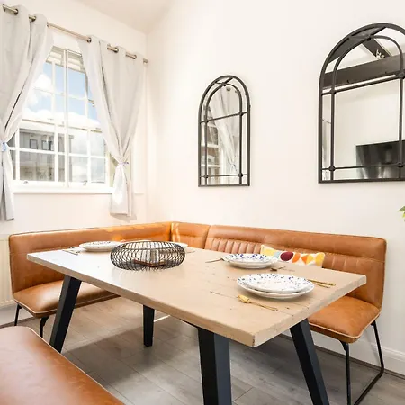 Wood Street - Stylish Prime Location Apartment By Vichy Liverpool Exterior photo